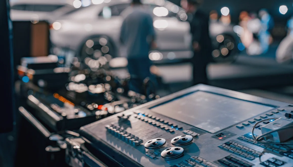 What Multi-Camera Vision Switching Costs and What Moves the Price
